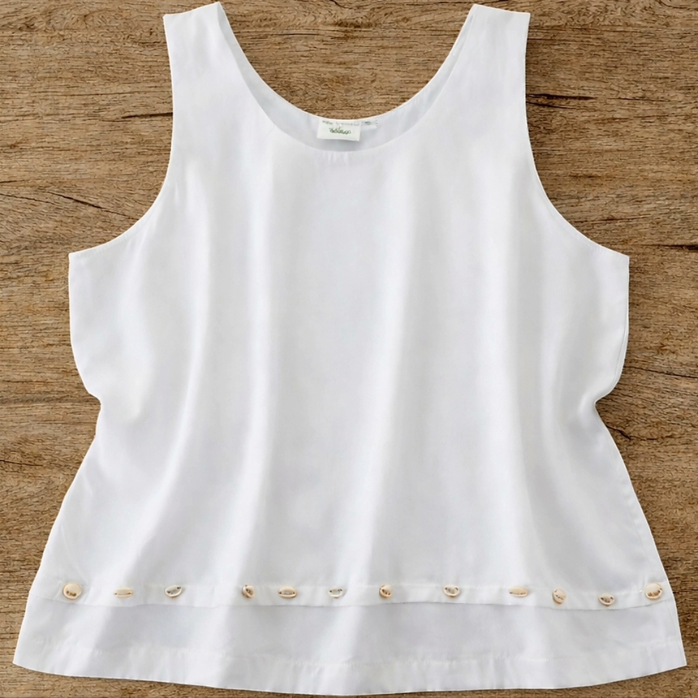 Very Vineyard White Shell Tank XL Coastal Scandi Minimalist Top Botique Preppy